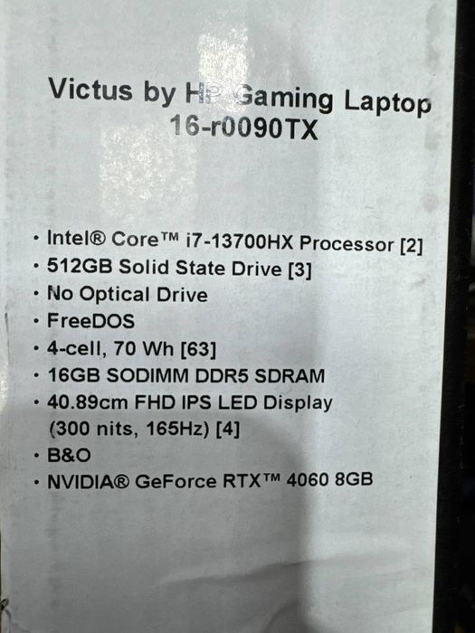 HP Victus 16-r0090TX