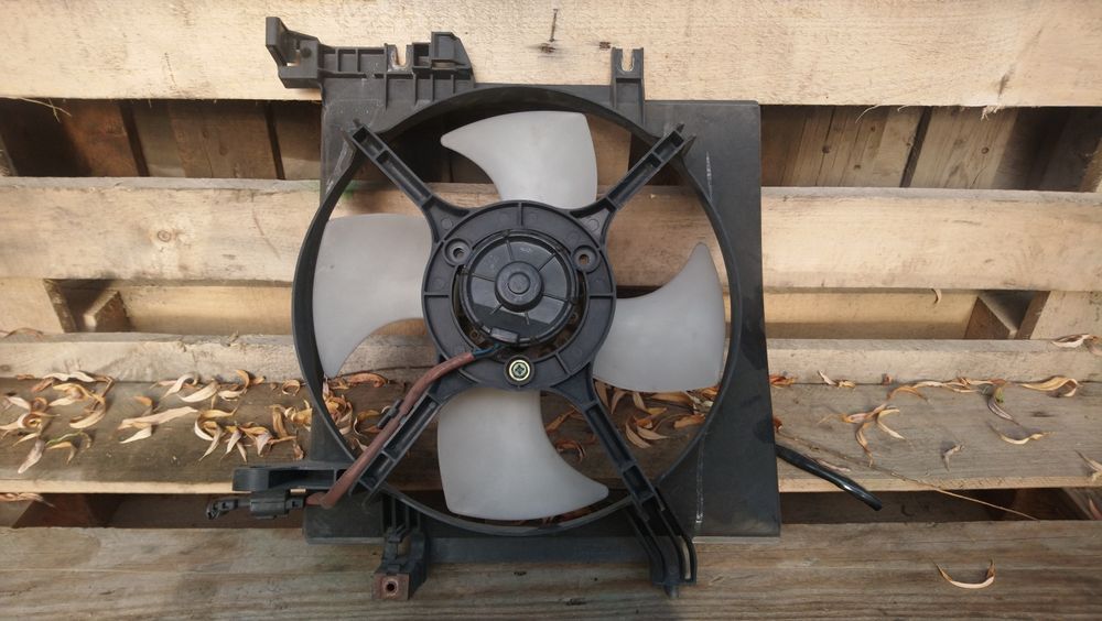 Вентелятор  охлаждения на Subaru  BR SH