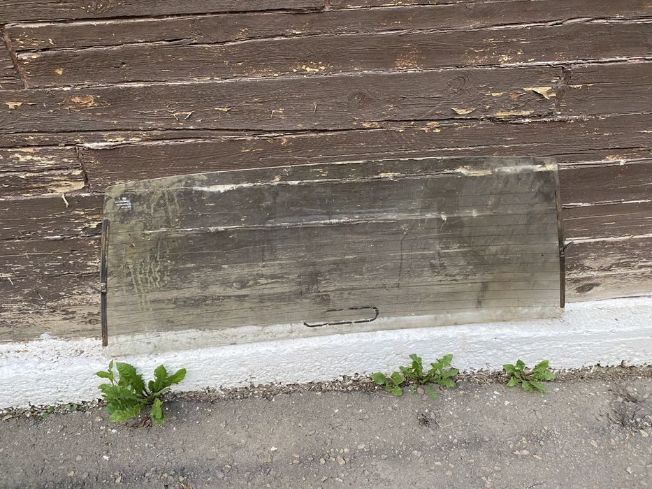 Заднее и боковые стекла на Ваз