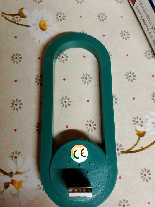 Продавам лампа против комари и гризачи!