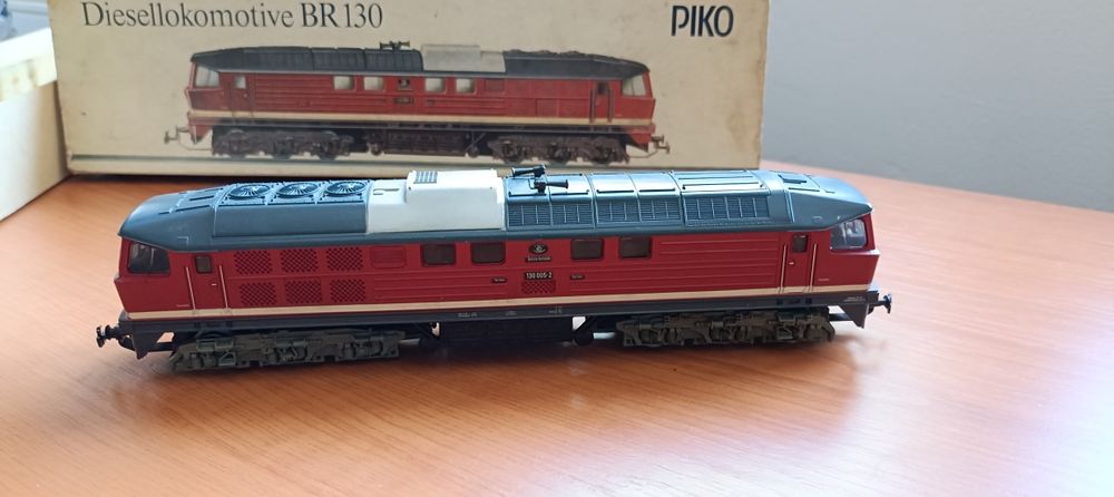 Locomotiva diesel Piko - colecție personala - trenuleț electric,
