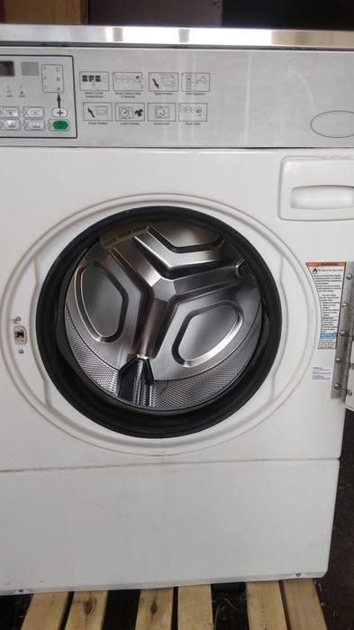 Стиральная машина для прачной