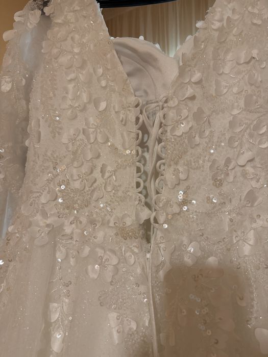 Продавам булченска рокля. ГОЛЯМ РАЗМЕР!