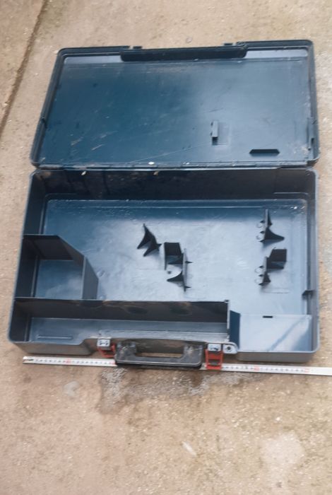 Пластмасов куфар