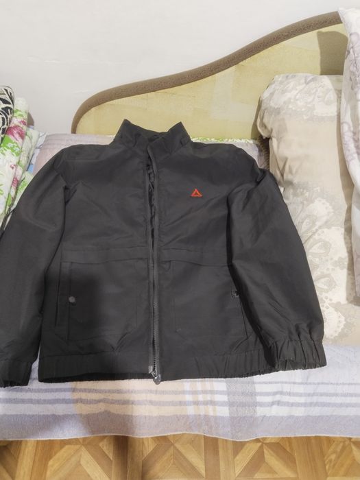 Куртка демисезонная