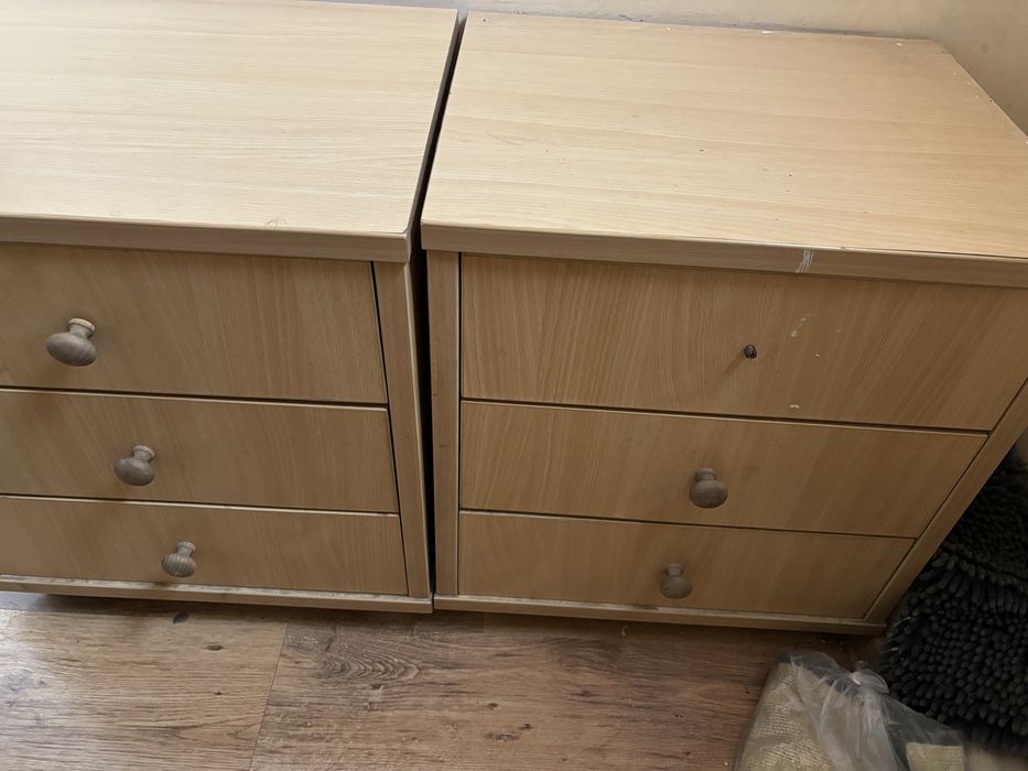 Тумбочки прикроватные