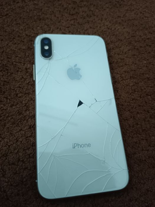 Apple 10 в отличном состоянии.