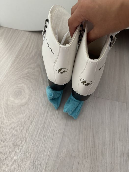 Коньки Regina Botas 30 р
