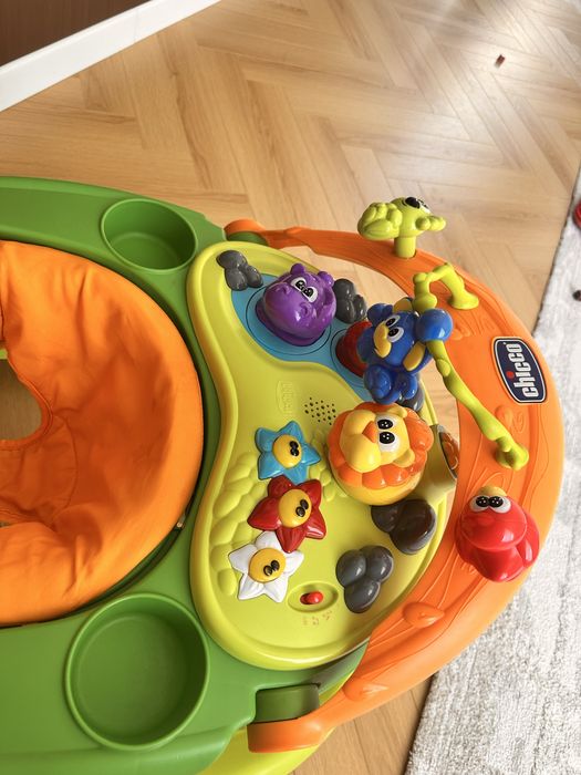 Продам ходунок от chicco