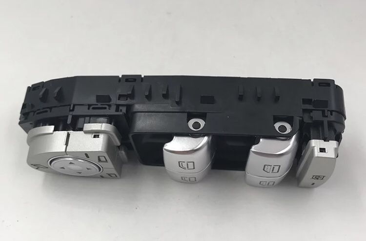 Panou geamuri electrice switch Mercedes Benz C160,C180,C220,C200  w205