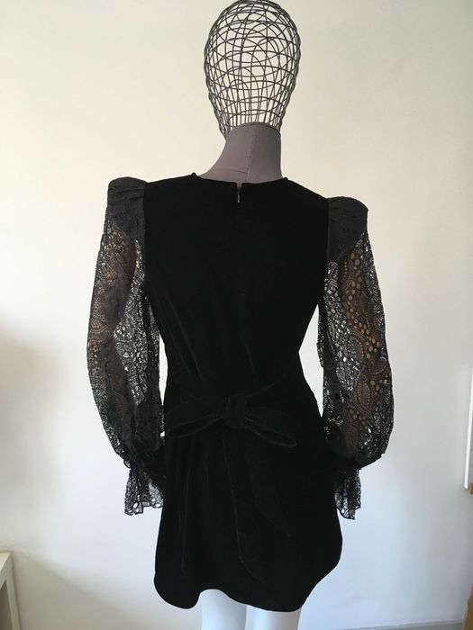 Vampires Wife & HM рокля 38