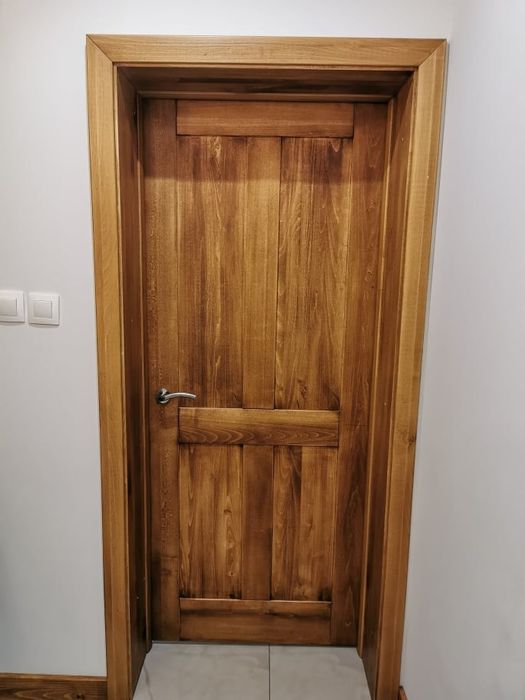 Интериорни врати