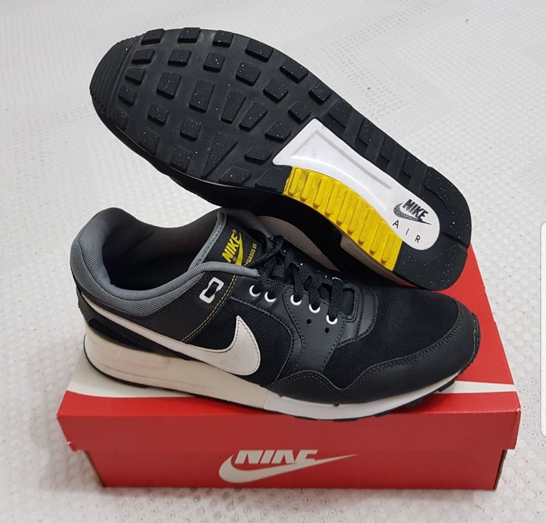 Nike air pegasus hot sale 89 black white