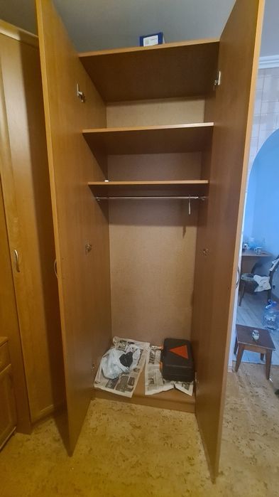 Продаётся шкаф в прихожую