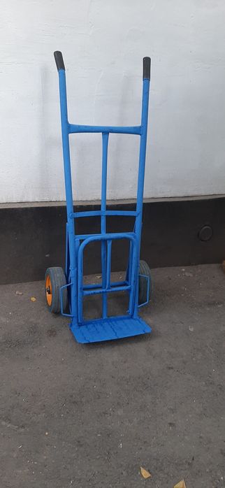 Продам хорошую тележку