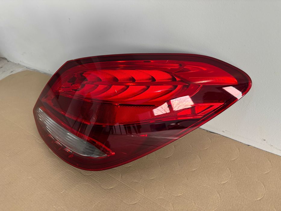 Stop dreapta Mercedes C class W205 AMG cod A2058200264 ORIGINAL