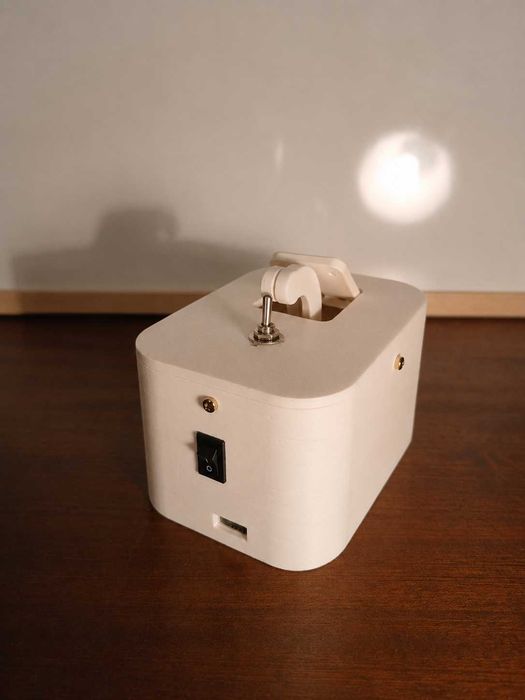 Useless Box – забавна интерактивна кутия, 3D принтирана