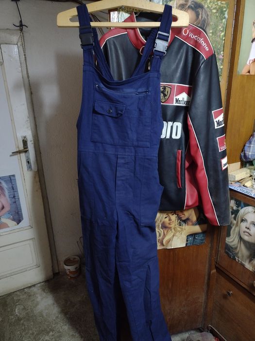 Vand salopete de lucru