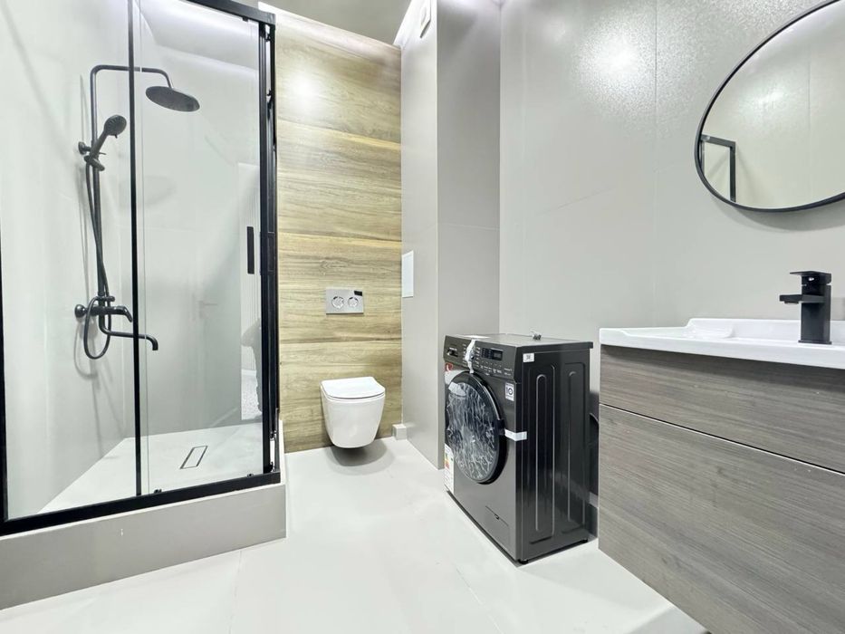 Жк Parkwood! 3х комнатная квартира с новым ремонтом! В центре города!