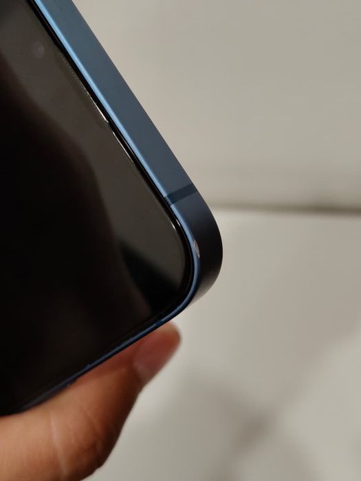 Обменяю айфон 13