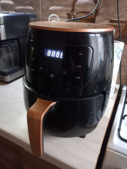 De vânzare  Friteuza cu aer