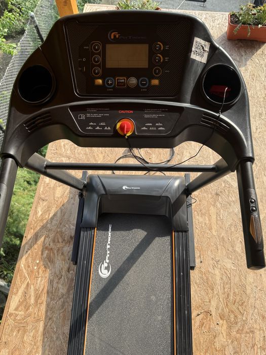 Banda de alergare electrică FitTronic D30 DK12-AK