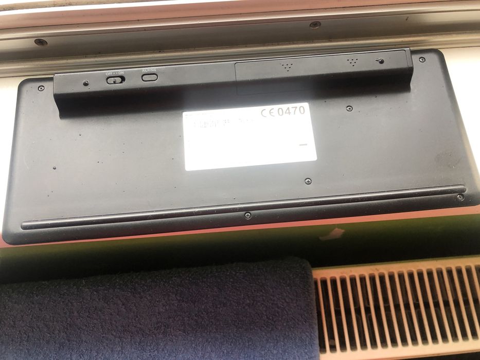 Tastatura wireless cu blurhoot Samsung