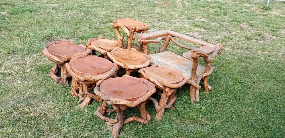 Комплект от ръчно изработени мебели от коренища