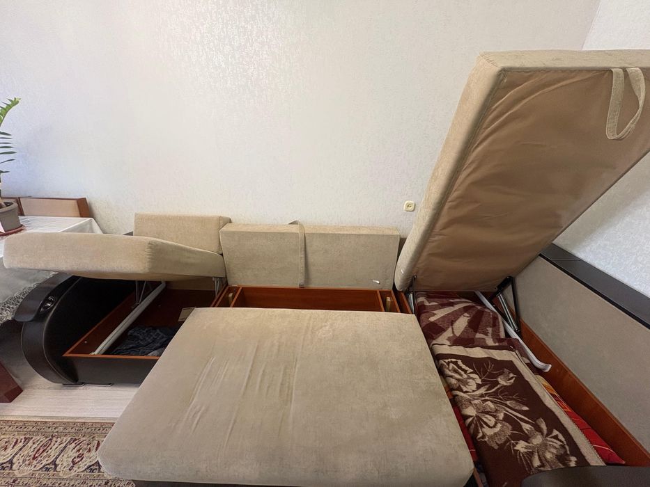 Диван угловой раскладной