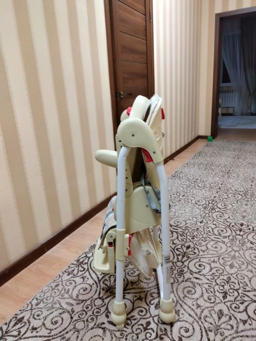 Продам детский стульчик для кормления