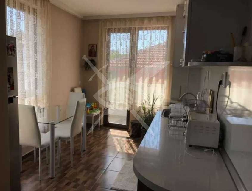 Двустаен апартамент - кв. Мараша - 1807091