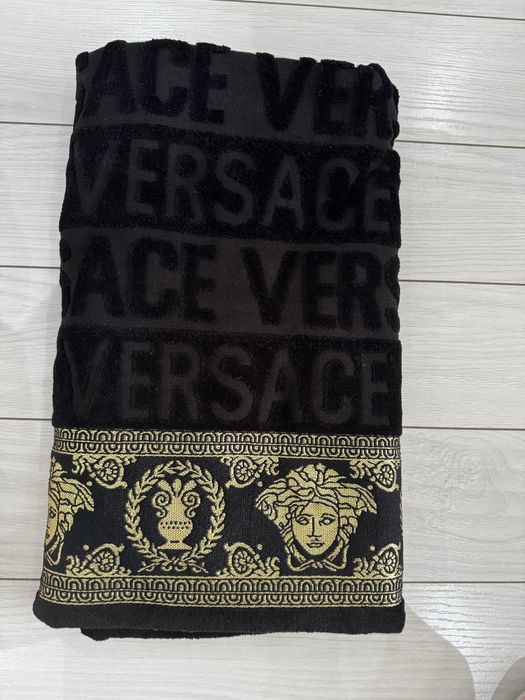 Луксозни Плажни Кърпи ВЕРСАЧЕ