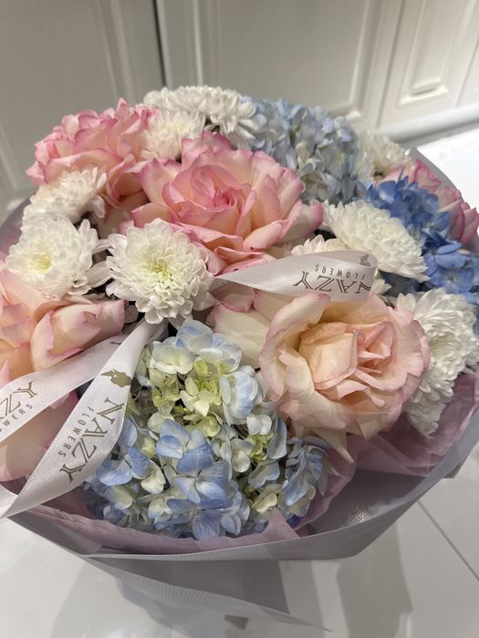 Очень красивый, шикарный букет