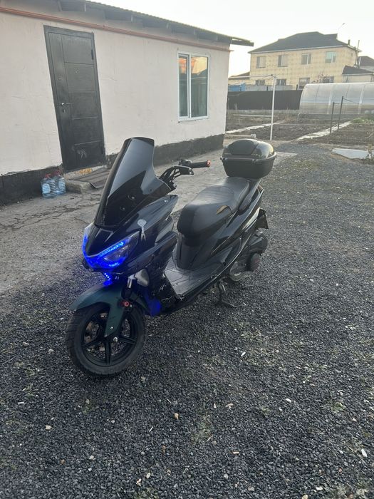 Мапед макси 175 куб