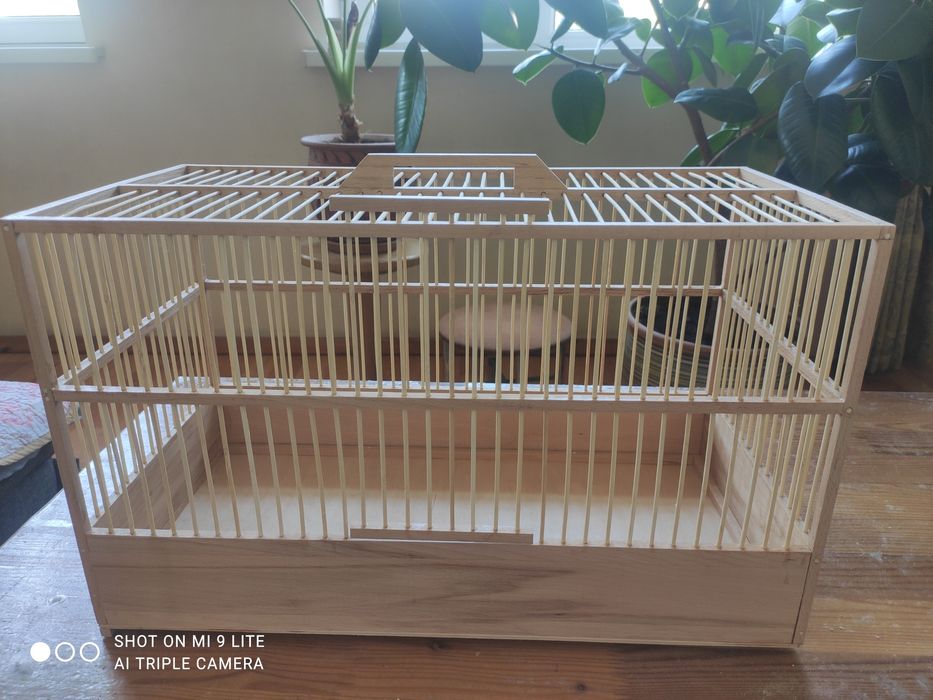 Продаются клетки для канареек