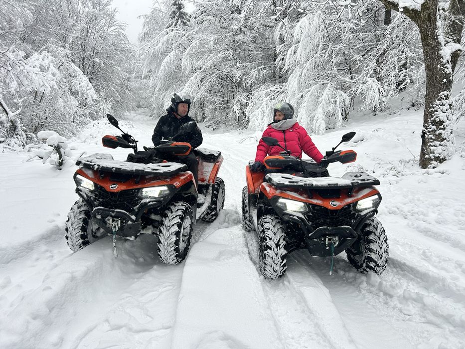 CF MOTO 520L EPS AN 2025 vand sau schimb cu 8+1 locuri