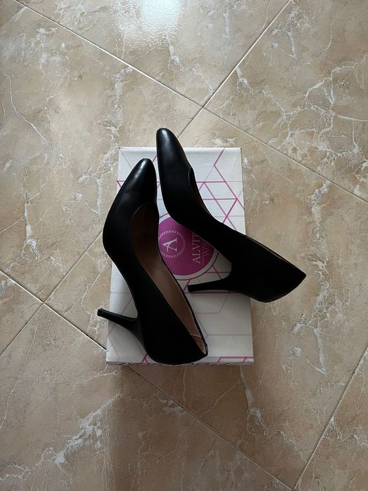 Дамски обувки естествена кожа