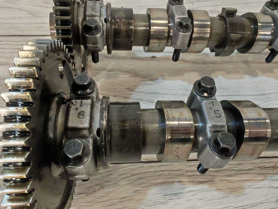 lagăre ax cu came (capace de lagăr)  OEM motor E5 in 5 cilindri VOLVO