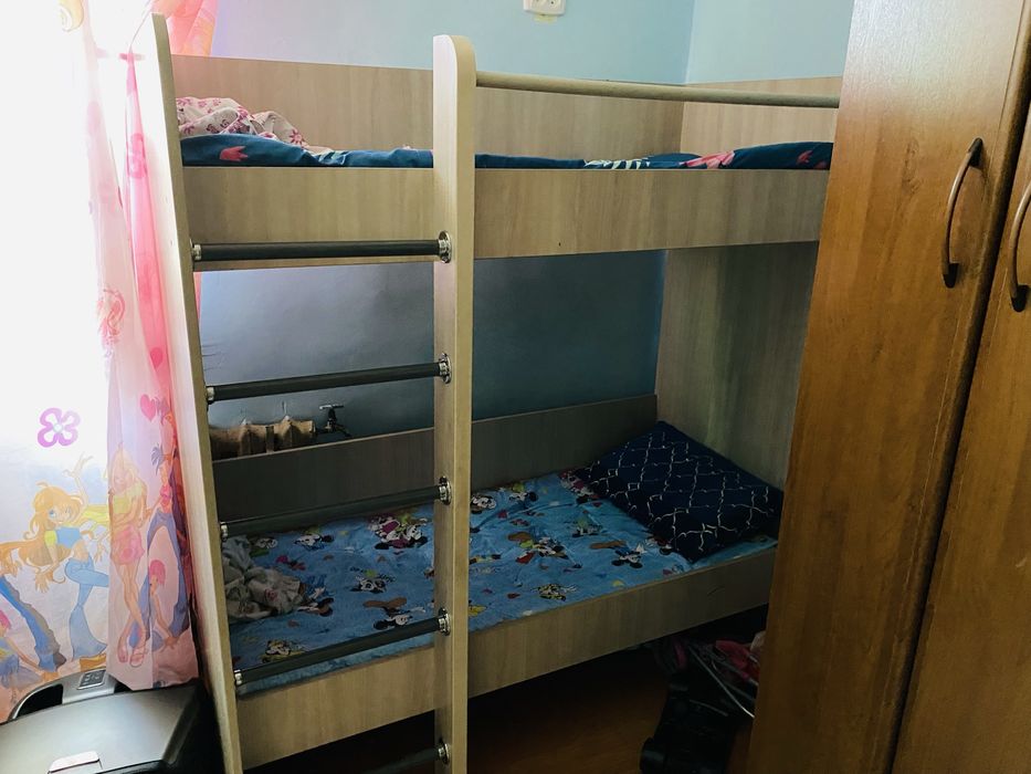 Двухярустная кровать