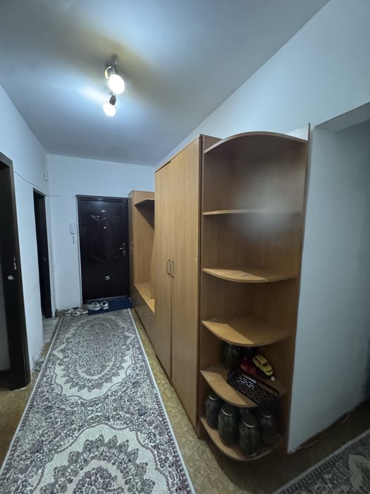 Мебель в прихожию.