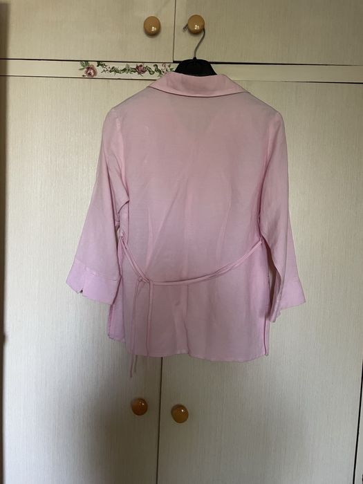 Дамски костюм от ленен плат