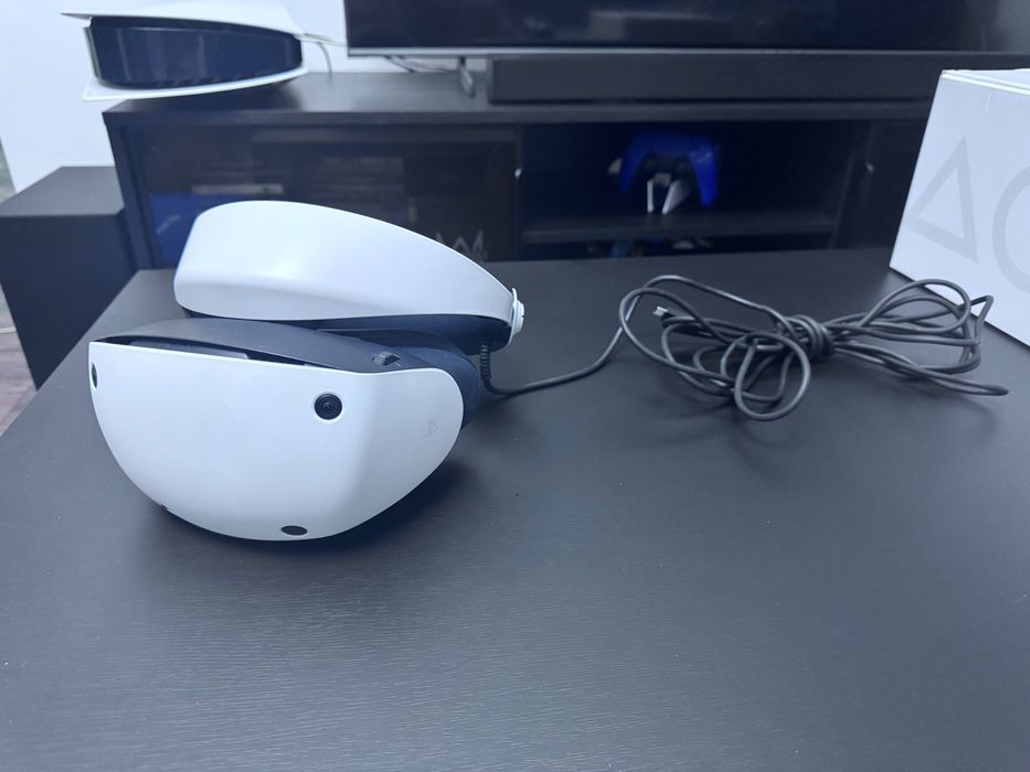 PlayStation VR2 (PS VR2)
