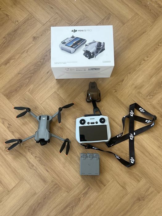 DJI mini pro 5 pro combo
