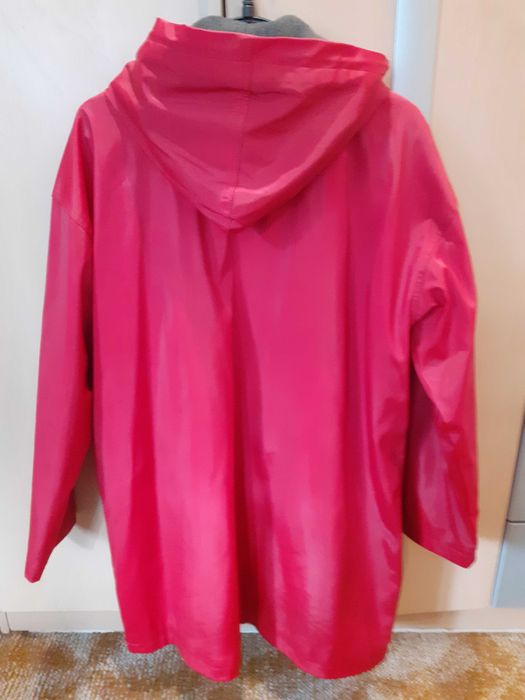 Продавам много хубави якета, размер XL-XXL.