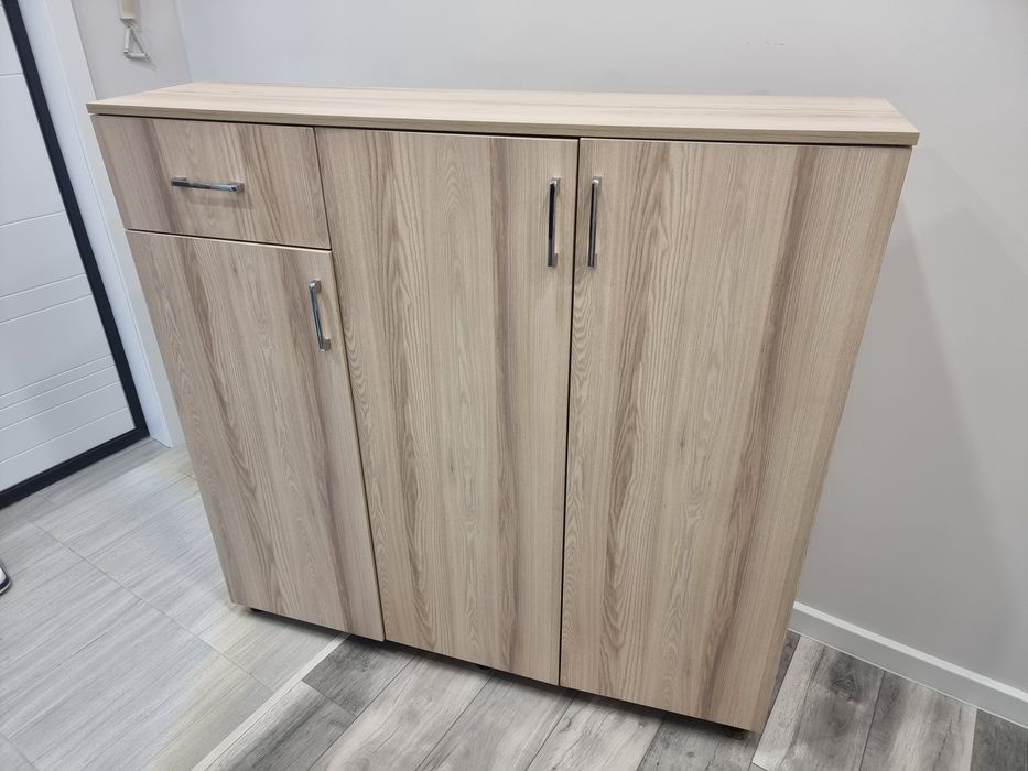 Продам шкаф для обуви