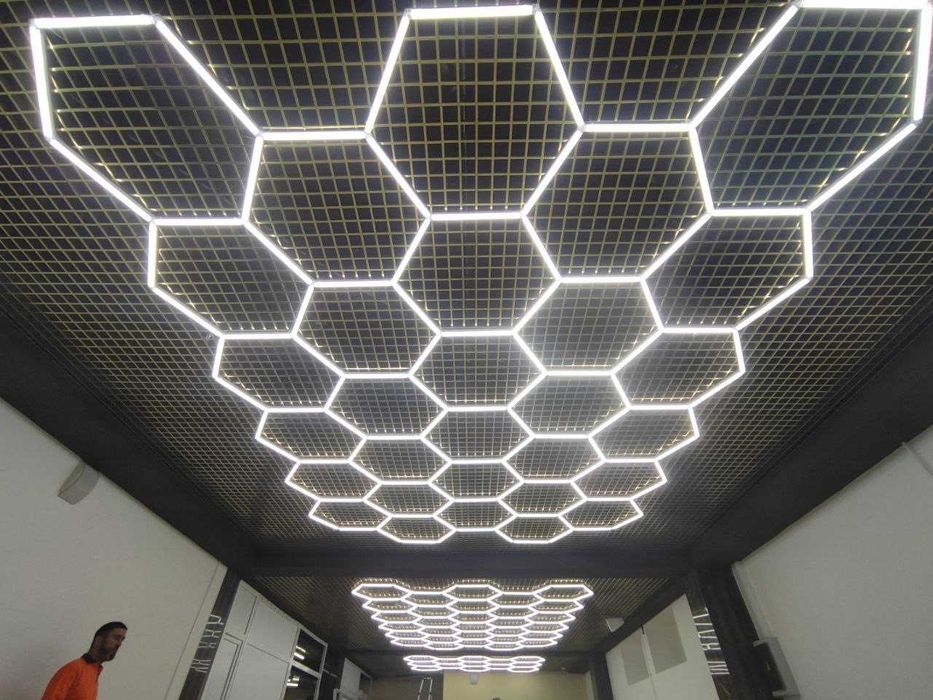 освещение для шоурума, соты стрелки, ромбы