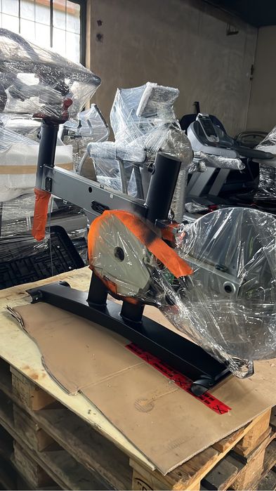 Biciclete spinning life fitness