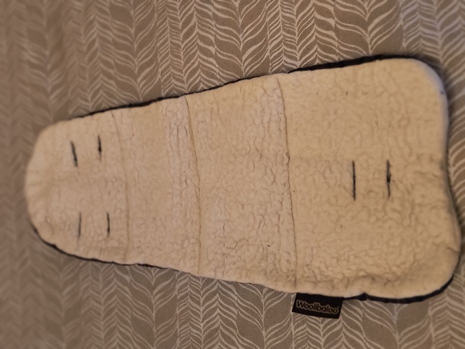 Подложка за бебешка количка