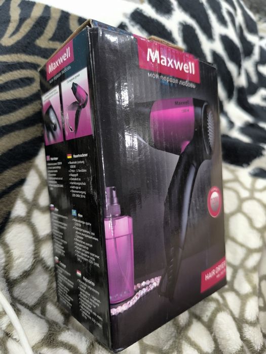 Фен новый , компактный