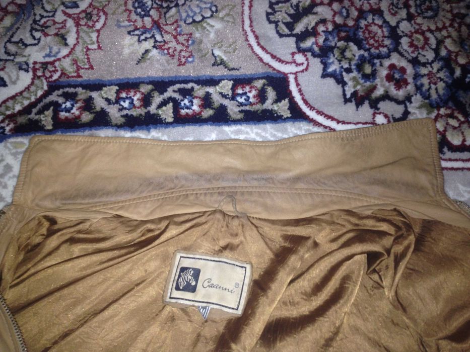 Мужской кожаный пиджак